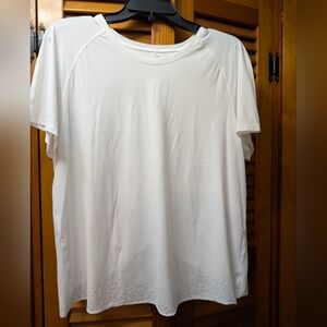 Lululemon Womesn Size Breezy Quick Pace Short Sleeve